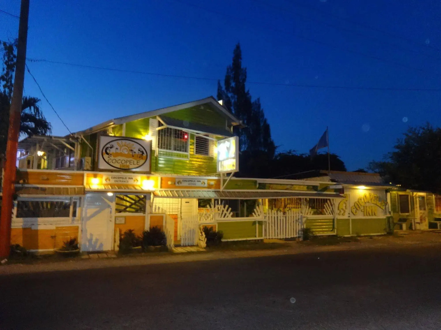 Cocopele Inn