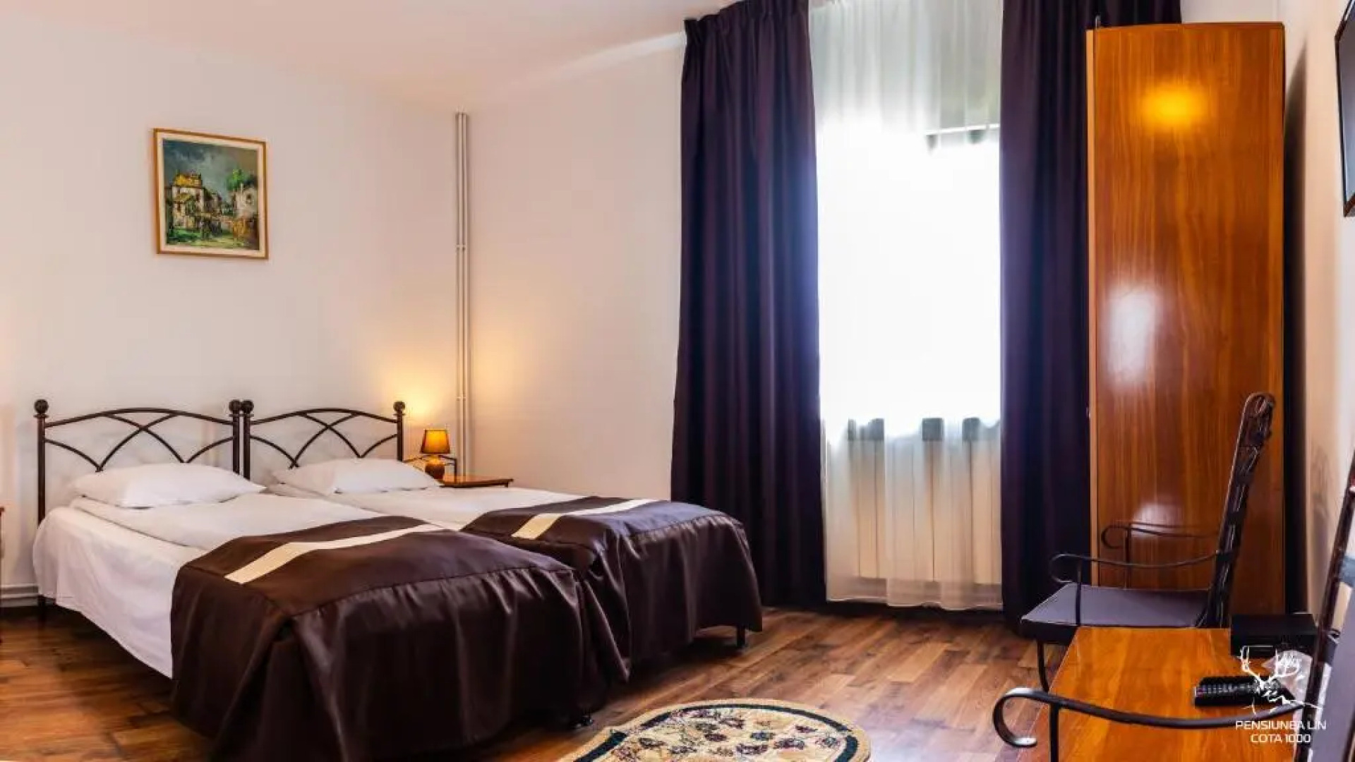 Pensiunea LIN COTA 1000