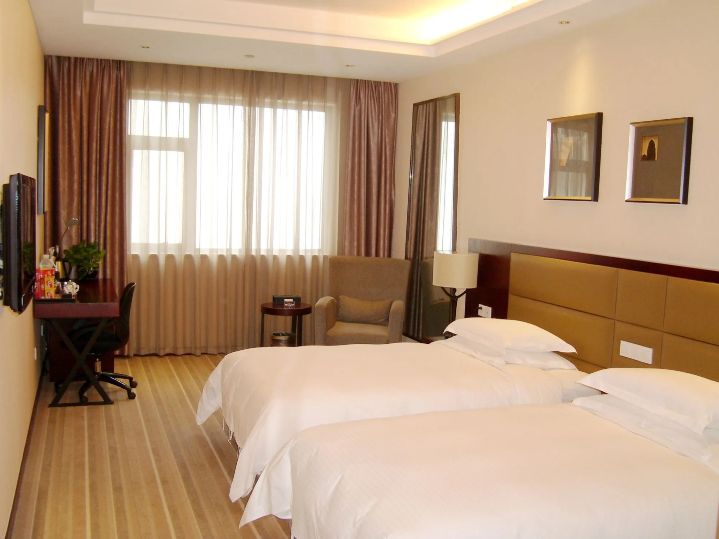 Yiwu International Mansion