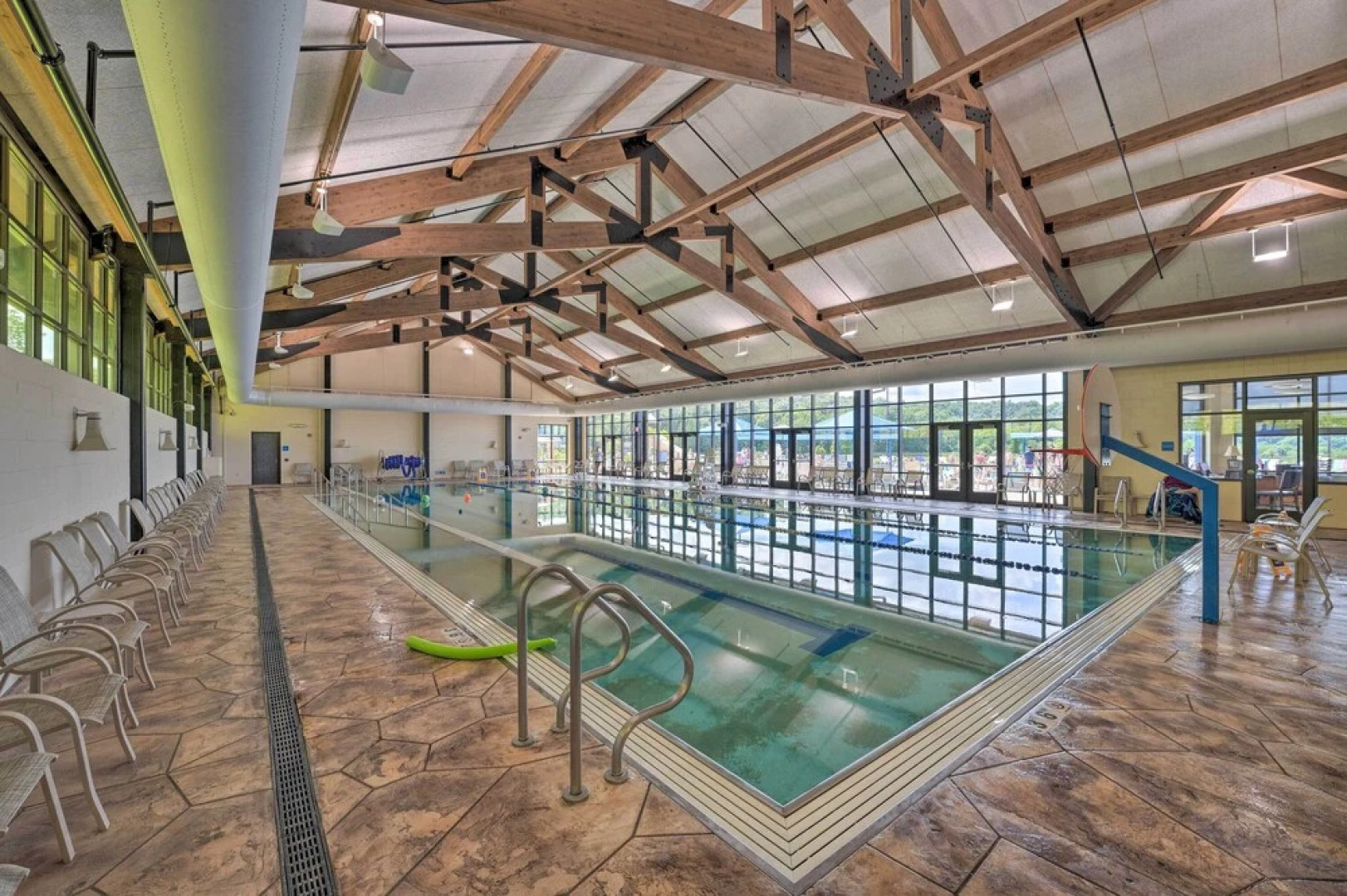 Family-friendly Galena Townhome w/ Community Pools