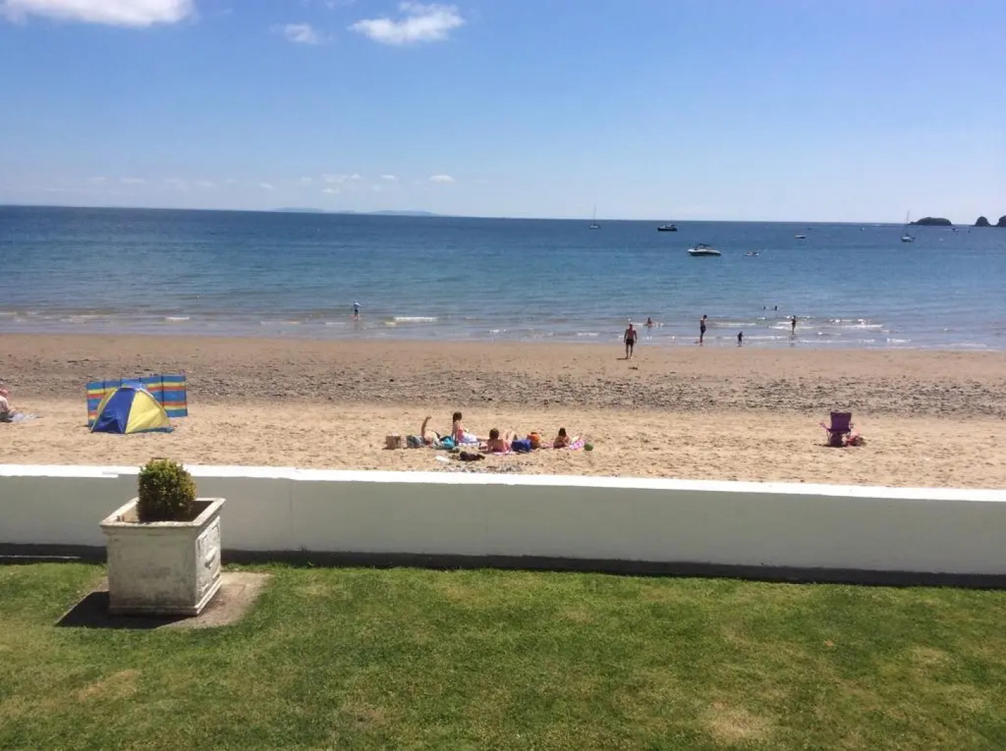 Strandways Court Apartment