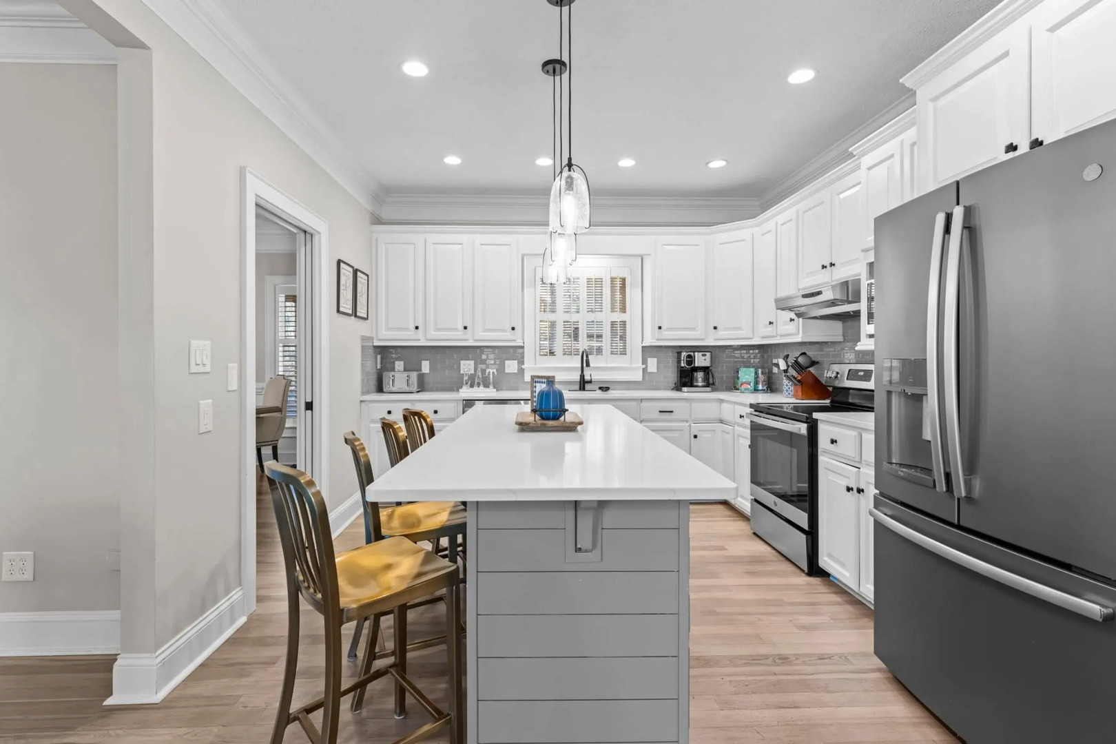 Winding Down by Avantstay Sleeps 20 Dock View