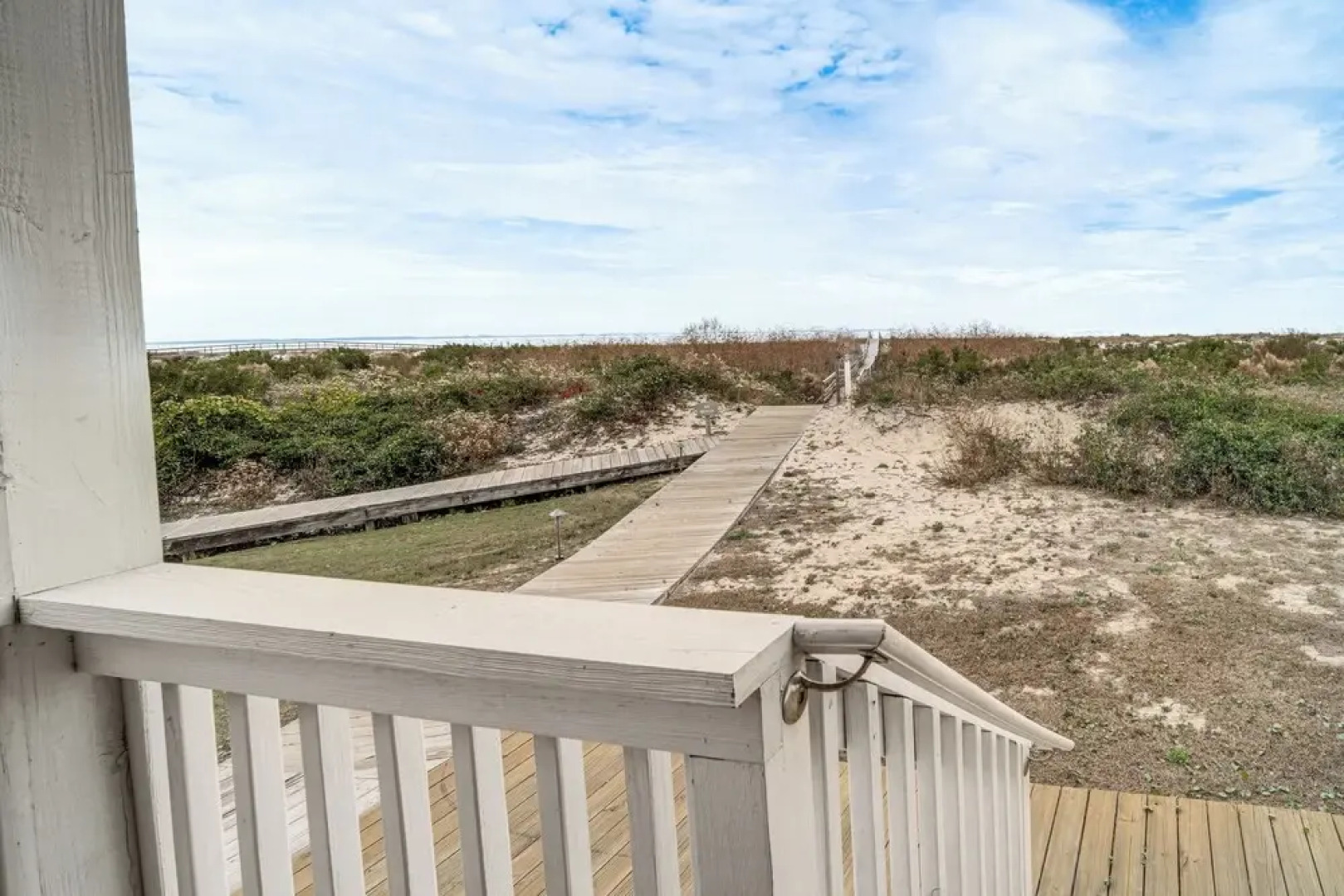 Beachfront Saint Helena Island Condo w/ Amenities!