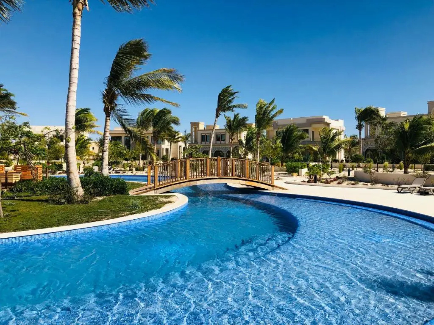 NEW 1-Bedroom in Forest Island + Oceanside View