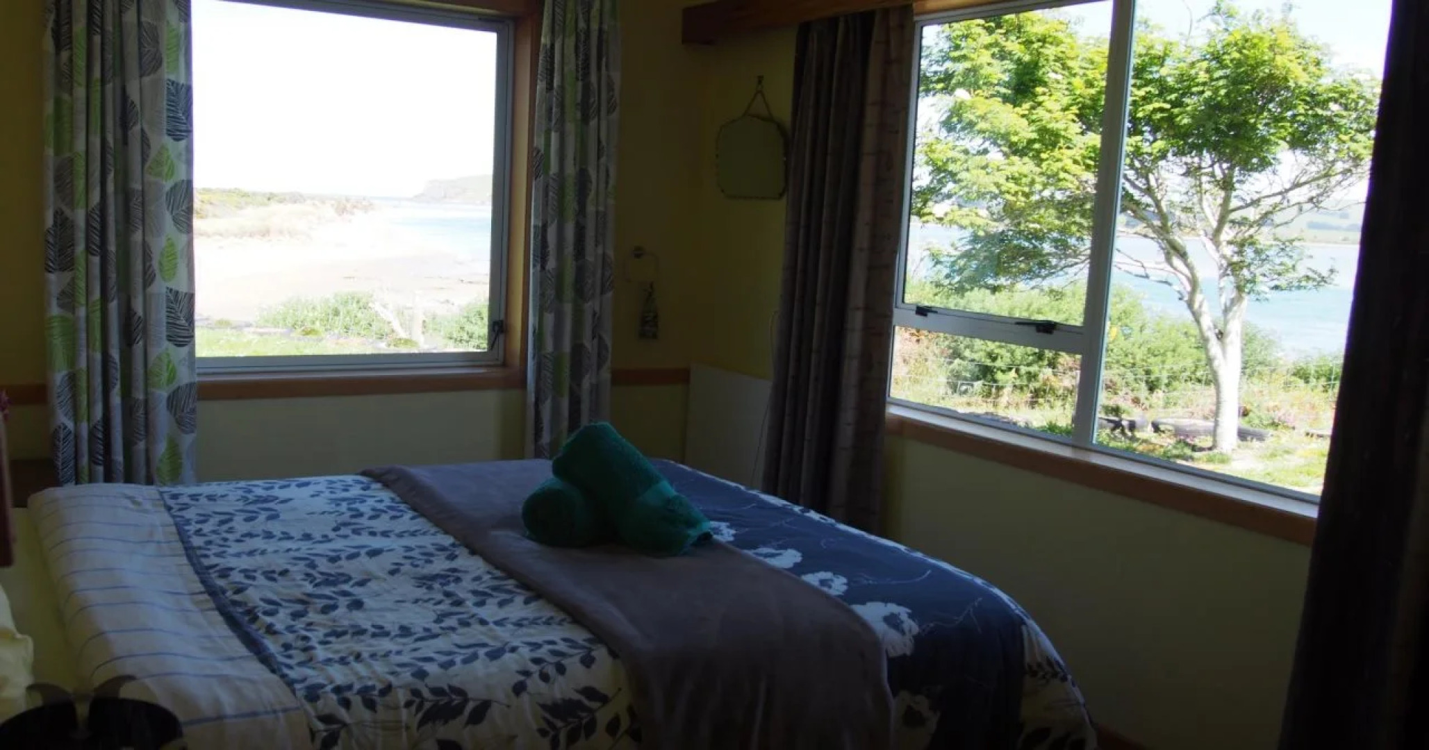 Surat Bay Lodge, Motel and Backpackers