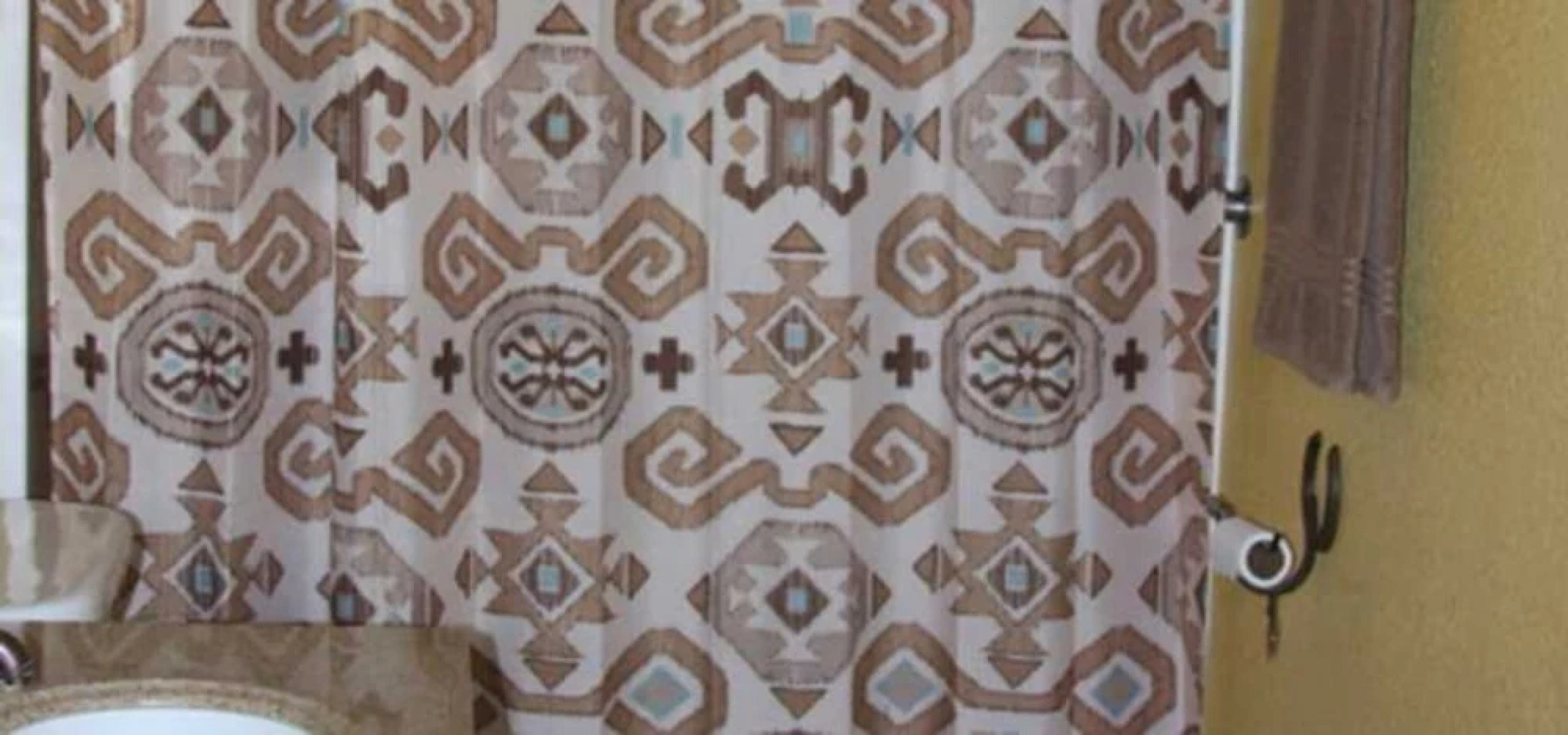 Utopia River Retreat