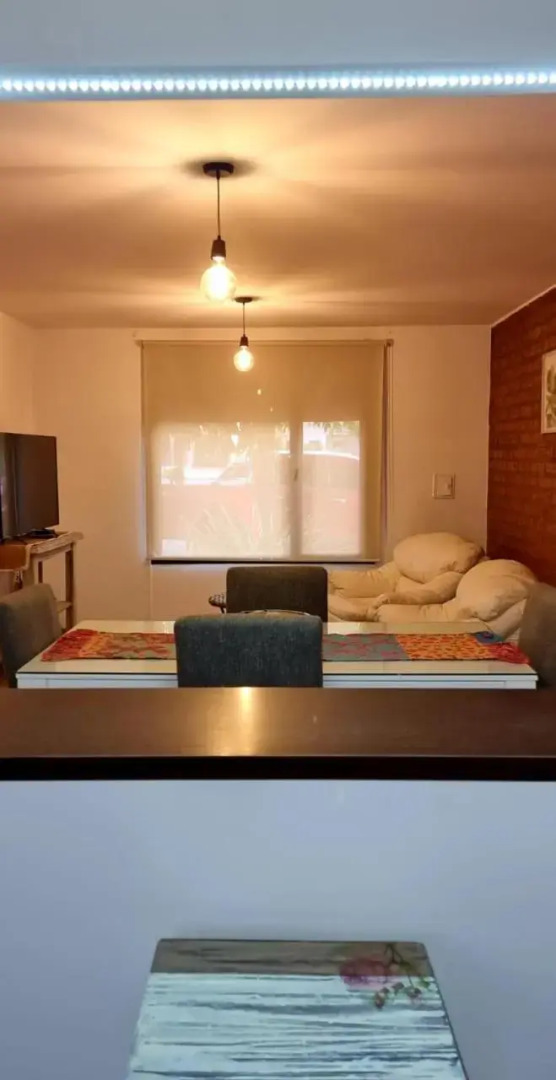 Duplex,excelente ubicación,dos cuadras del Río