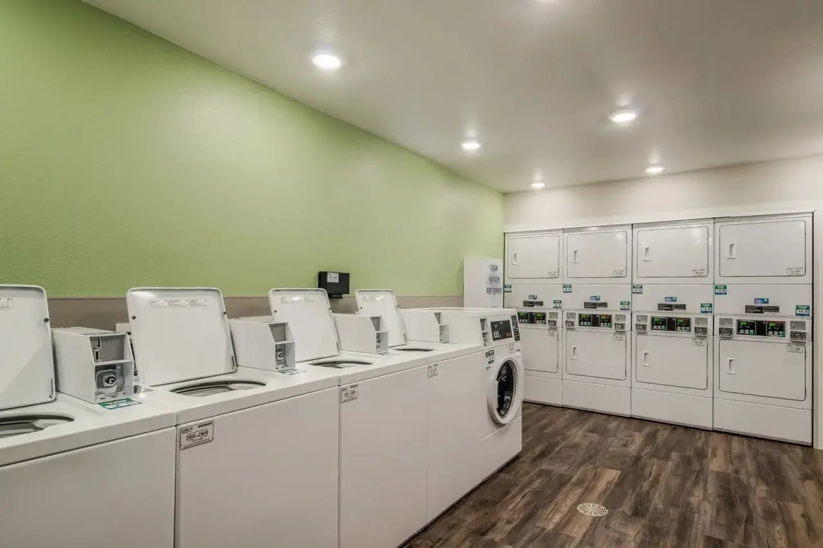 Woodspring Suites Harrisburg Carlisle