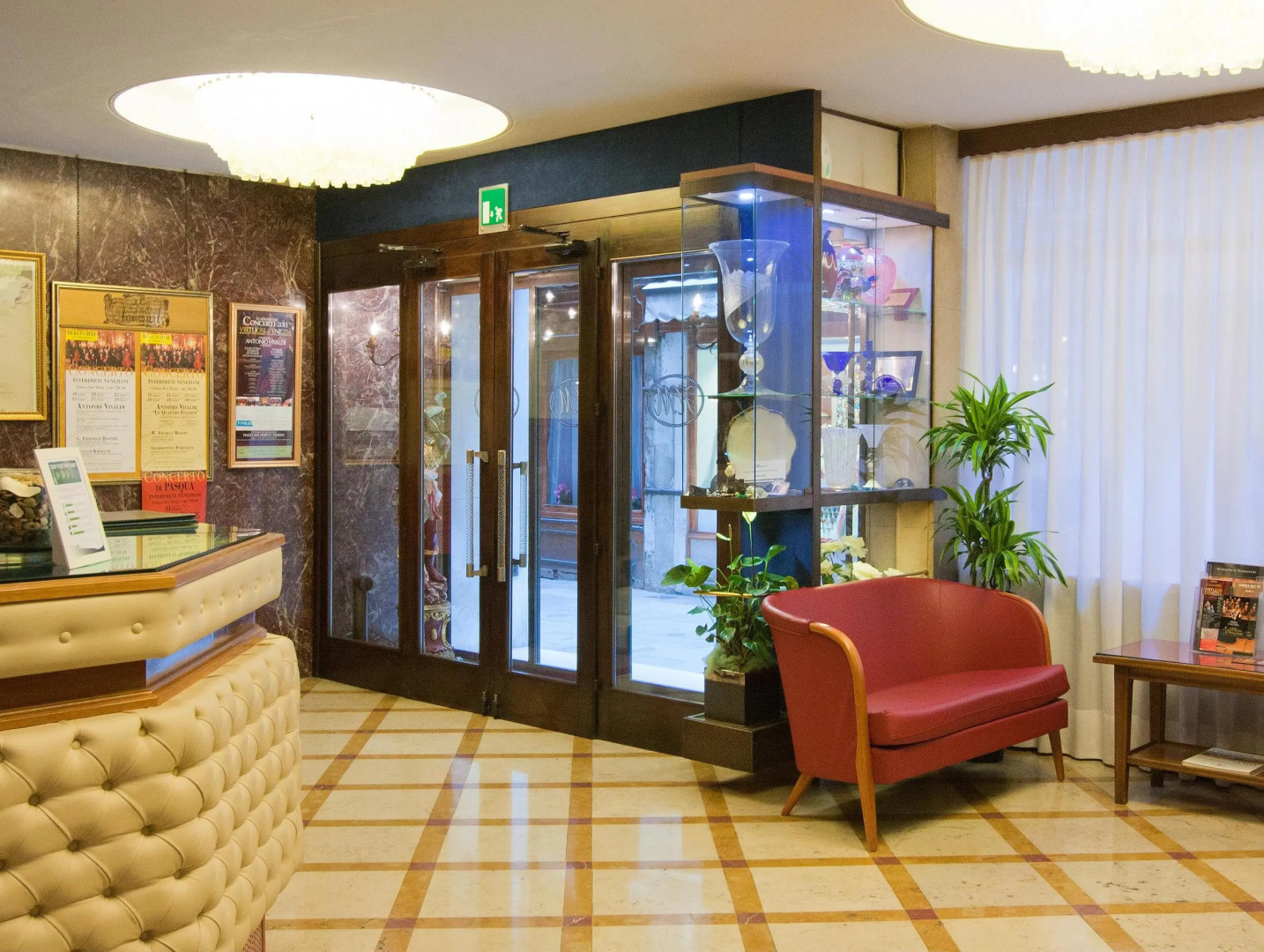 Hotel Montecarlo