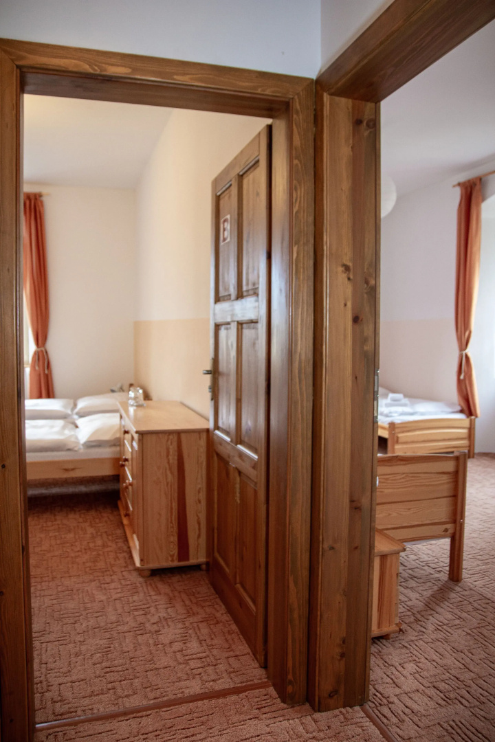 Hotel Týnec