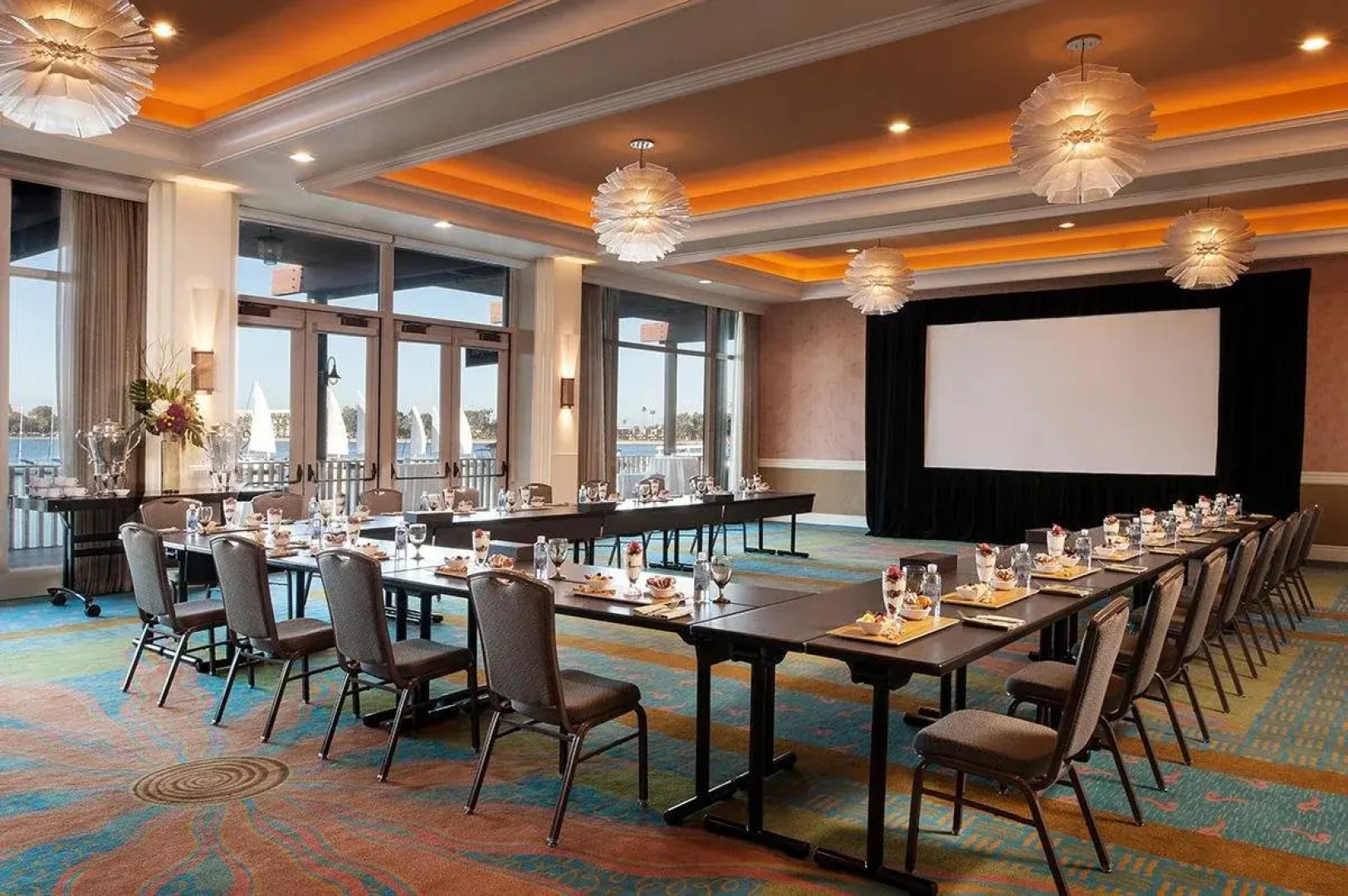 Paradise Point Resort & Spa