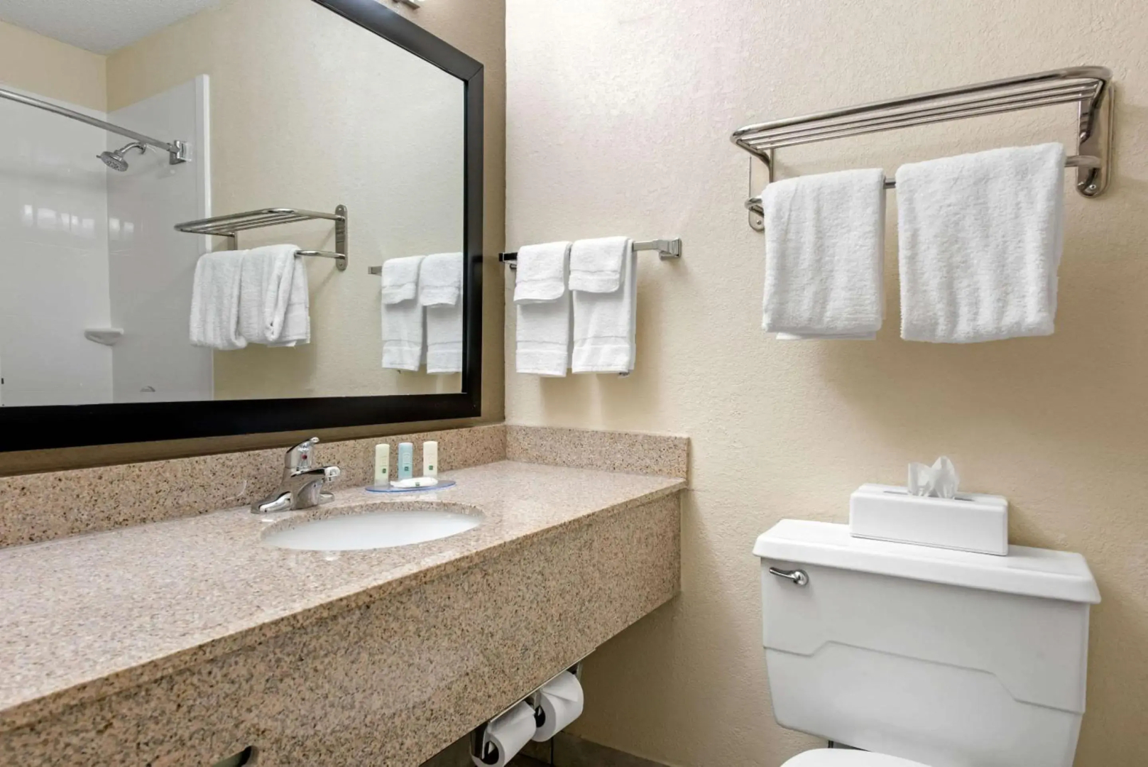 Holiday Inn Express & Suites Yankton by IHG