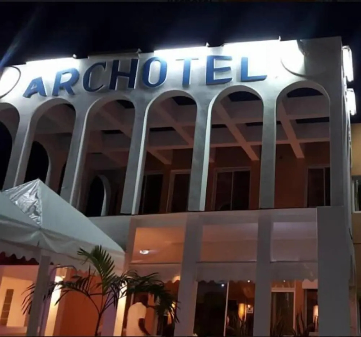 Archotel