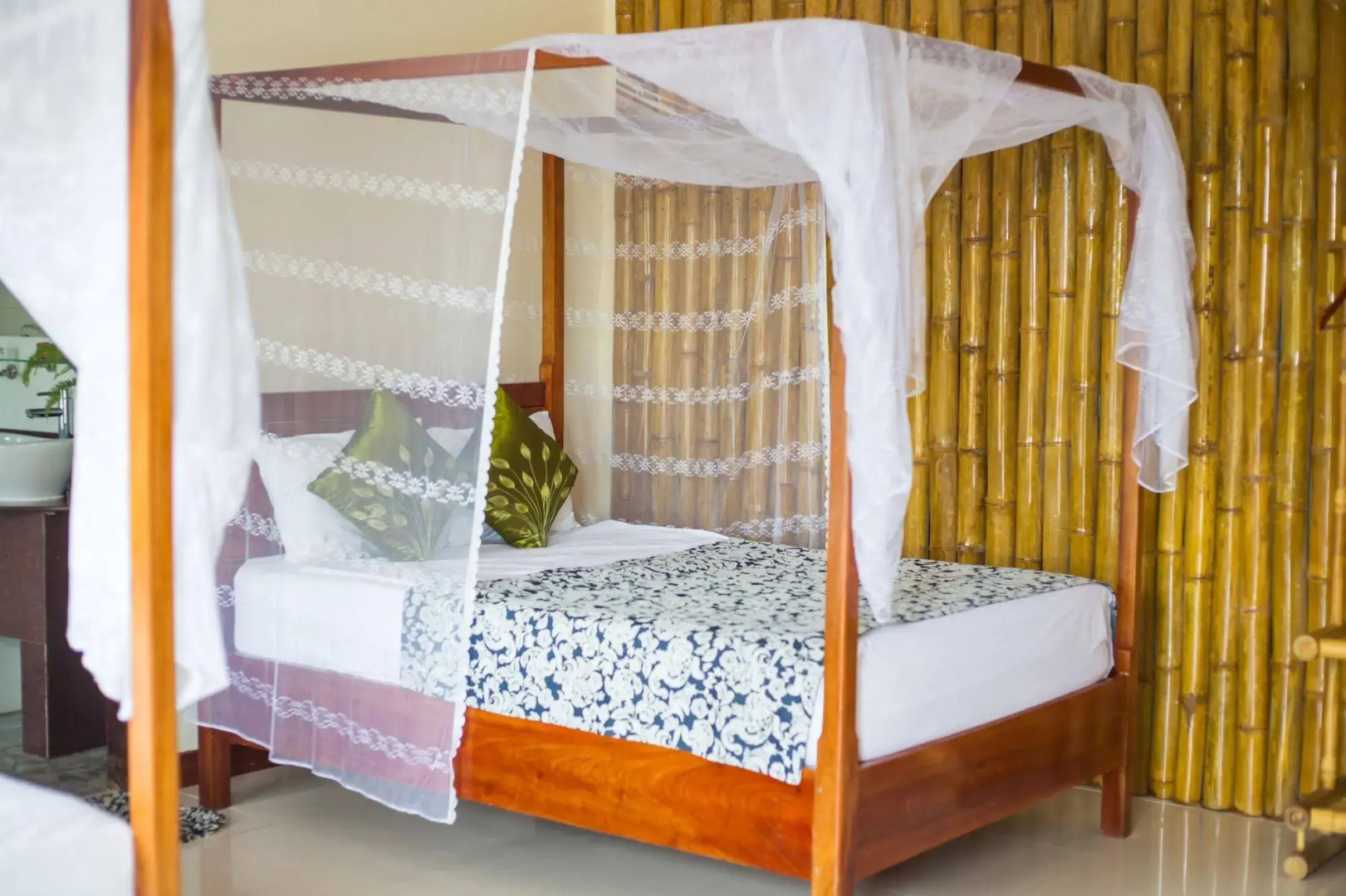 Phong Nha Lake House