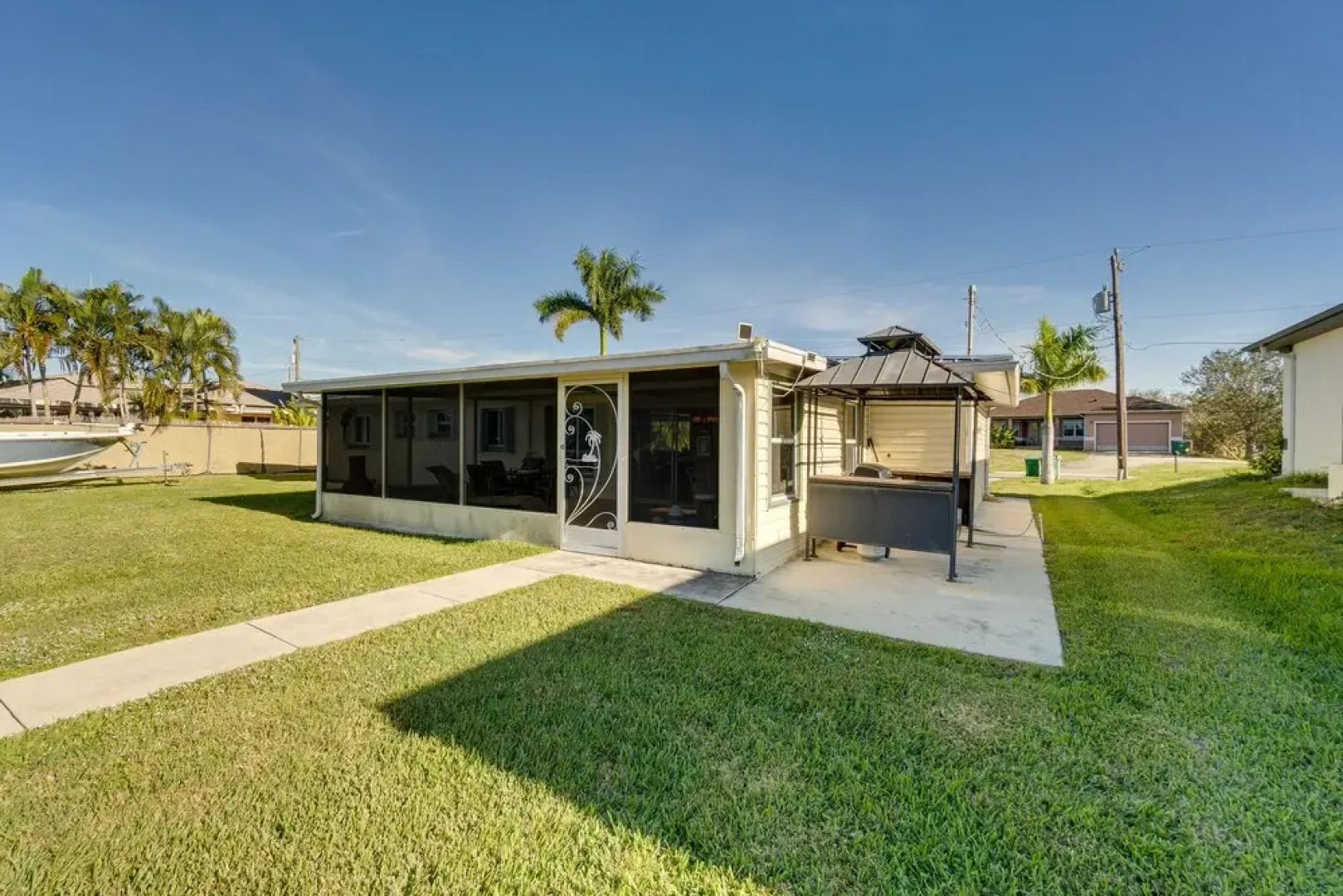 Dockside Punta Gorda Angler's Retreat on Canal!