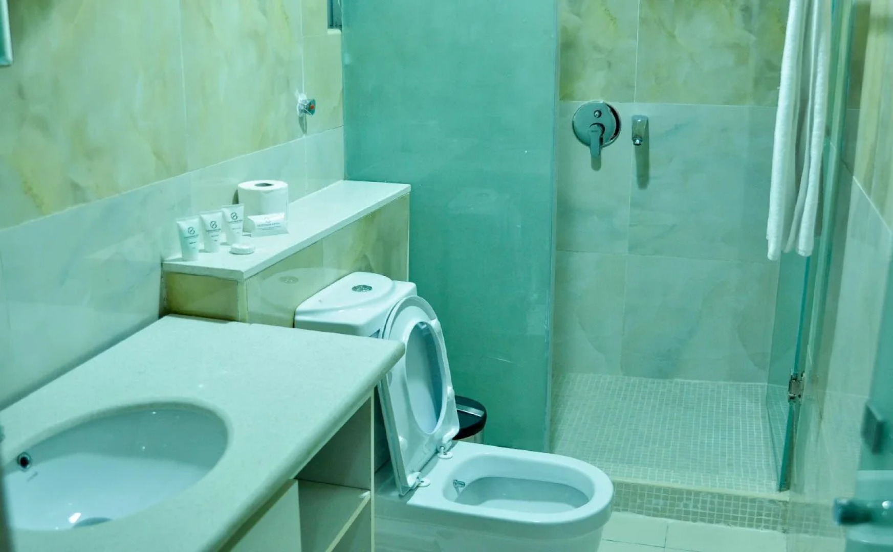 Fritz Apartments and Suites