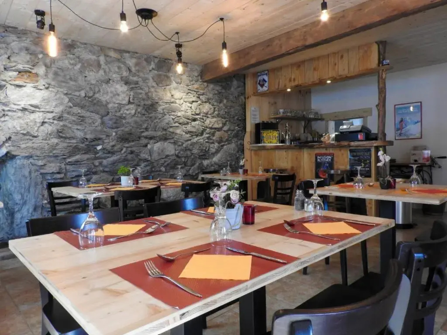Le Pic de Pan - Auberge & Gîtes