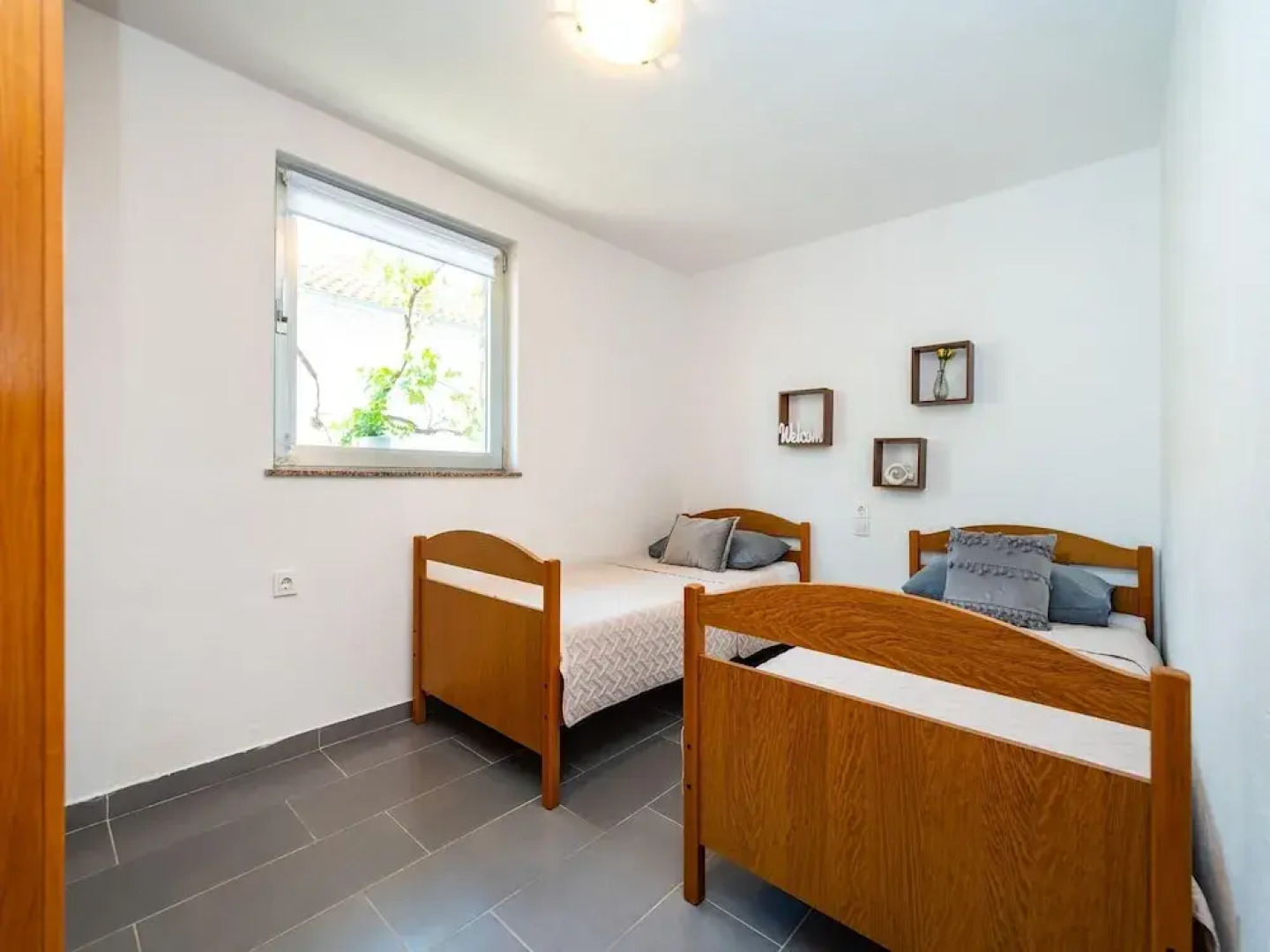 Apartments Maia Lena