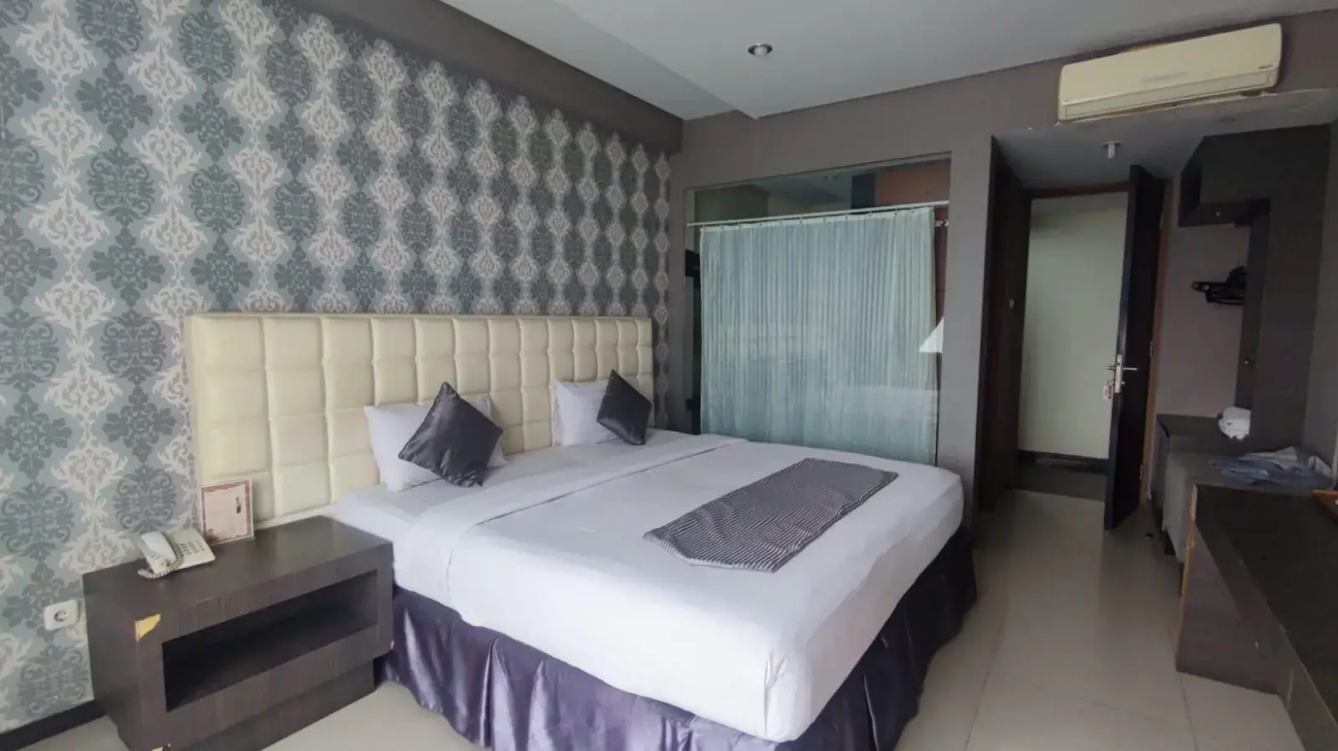 The Rizen Hotel