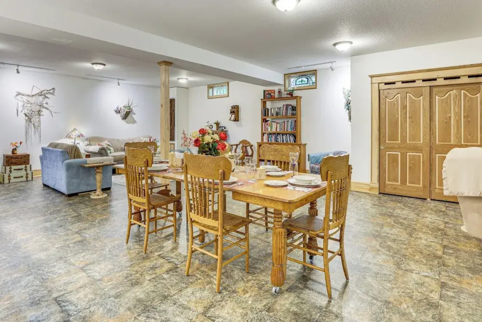 On-site Trails: Rock River Retreat in Jefferson!