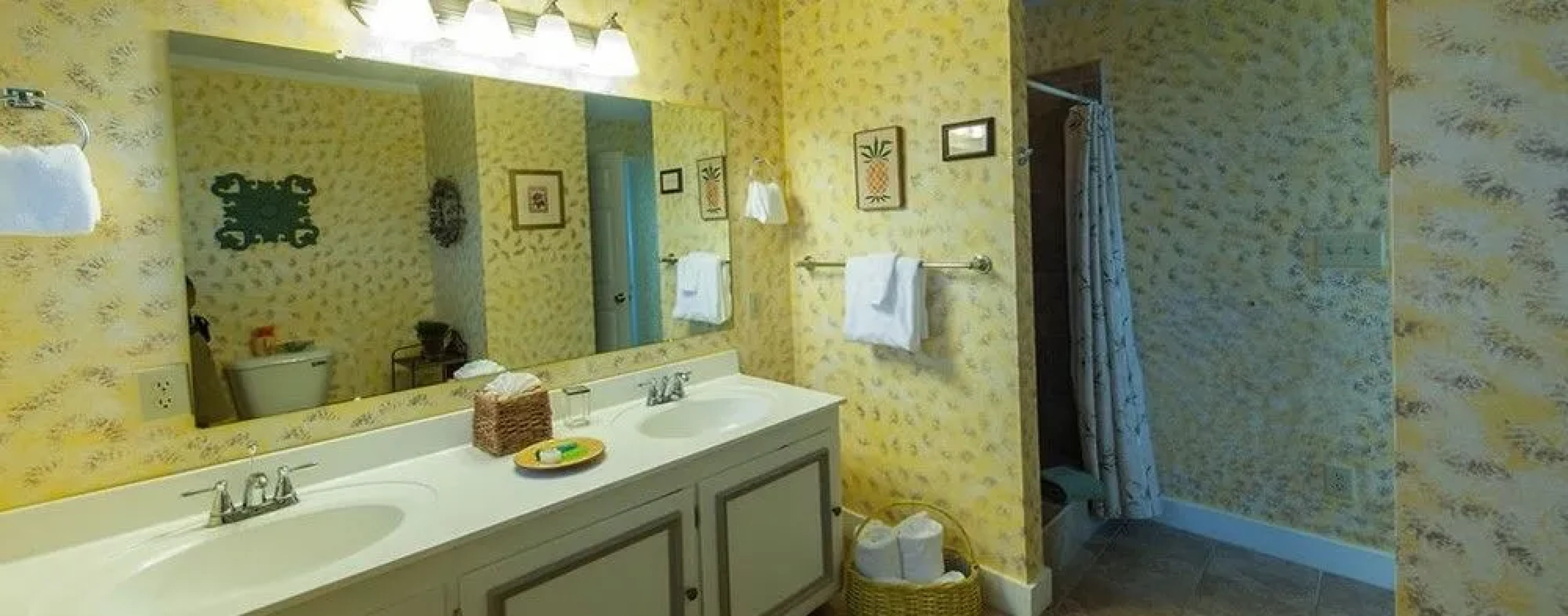 Harborlight Guest House