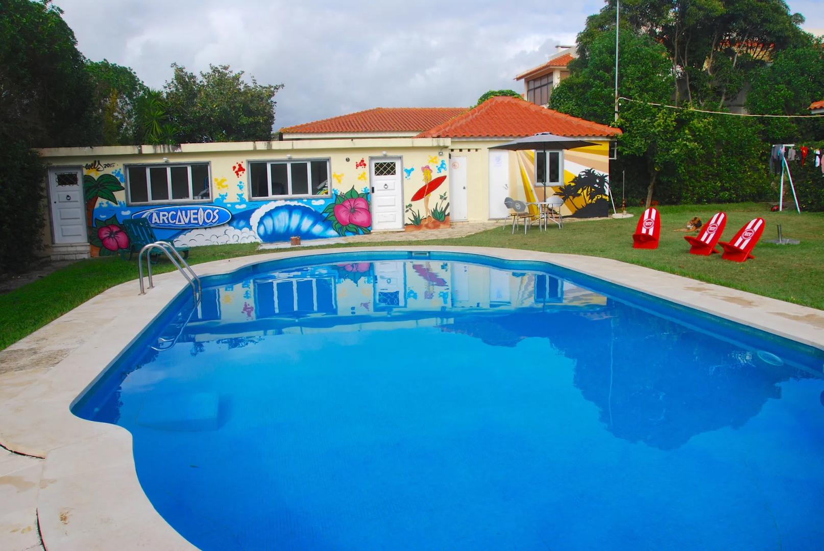 Carcavelos Surf Hostel