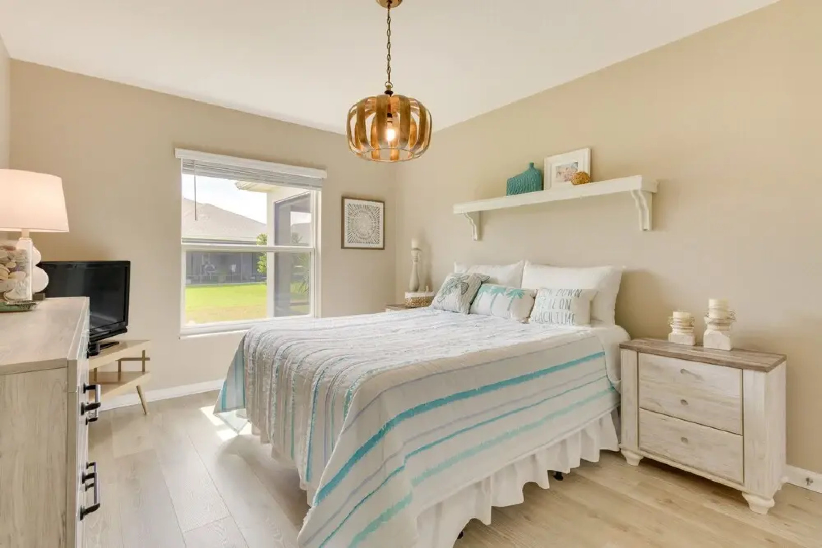 Sumterville Home in The Villages: Screened Porch!