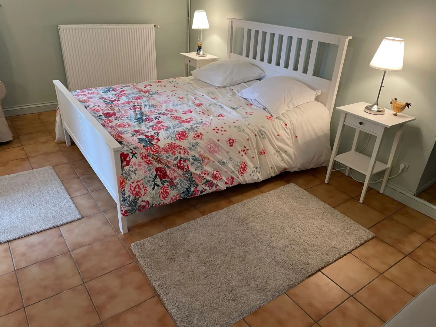 Characteristic holiday villa in Berigny with enclosed garden