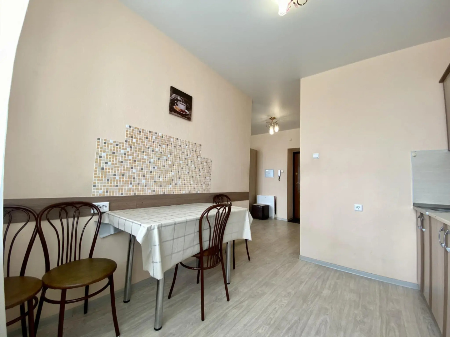 Декабрист на улице Бабушкина 99