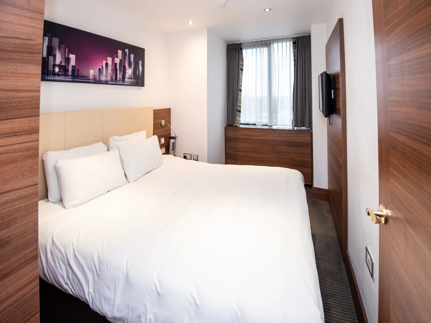 Livin’ Serviced Apartments