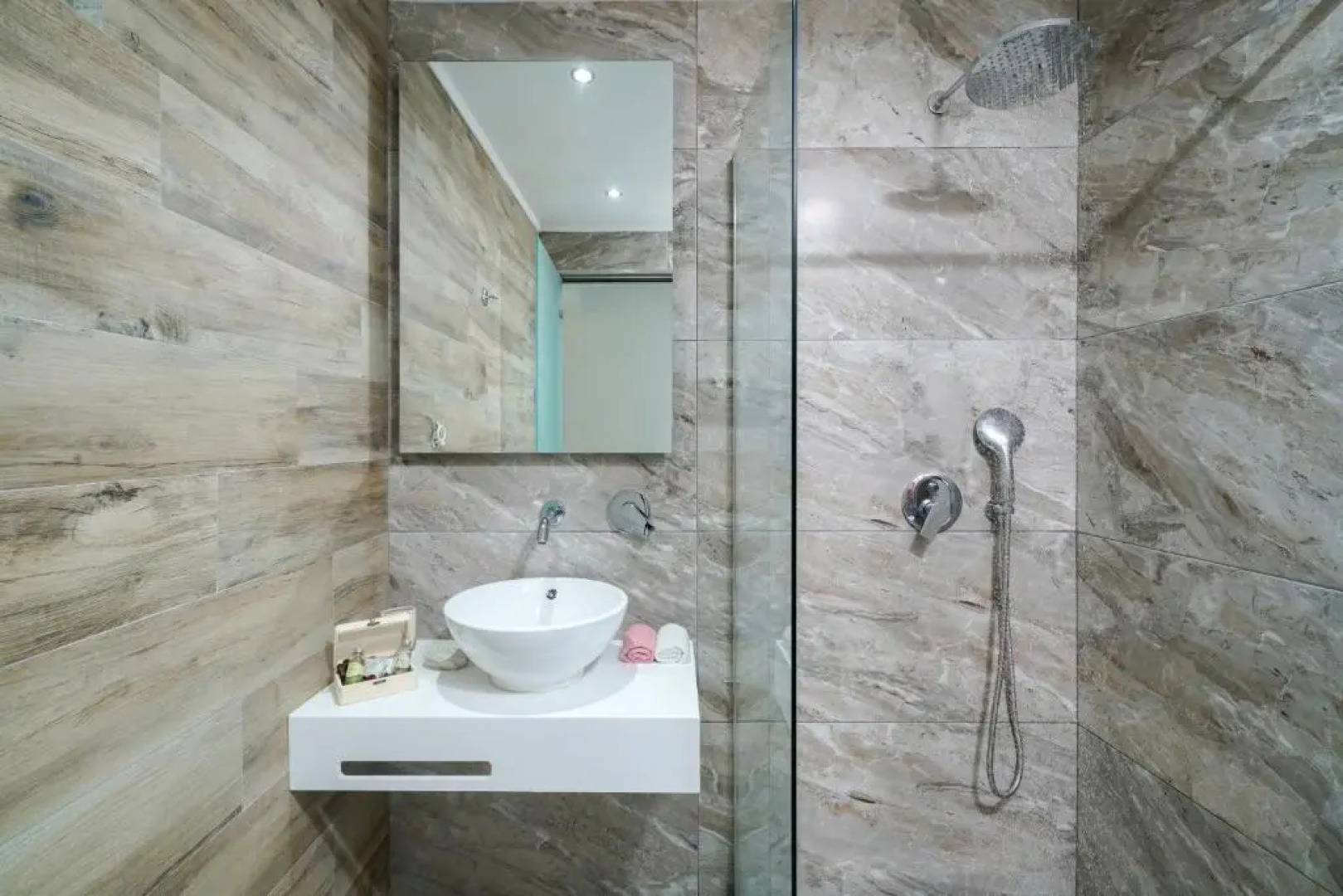 Tarsa's House by the Sea