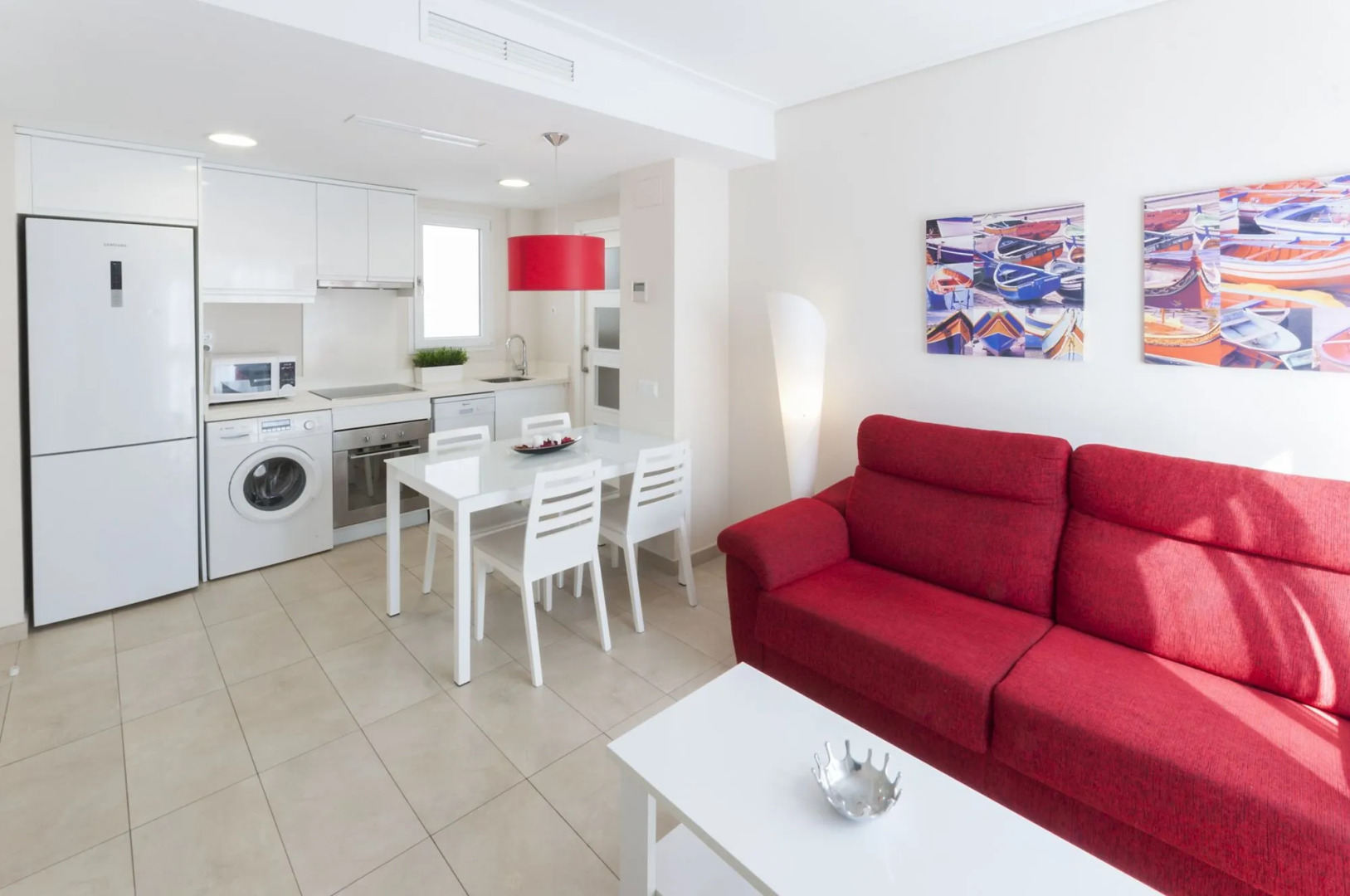 Beach & Port Apartments