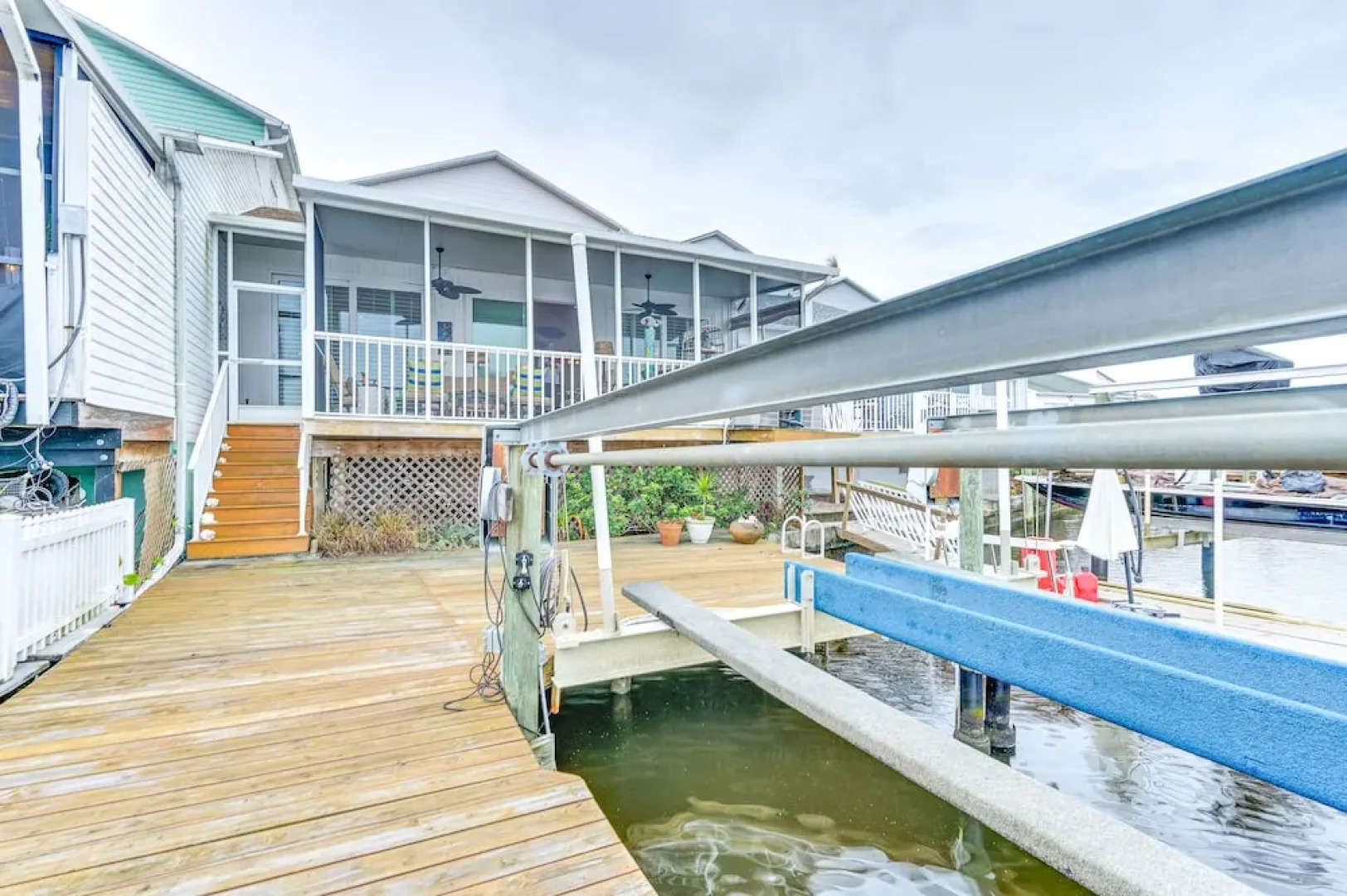 Family-friendly Holiday Townhome With Boat Dock!