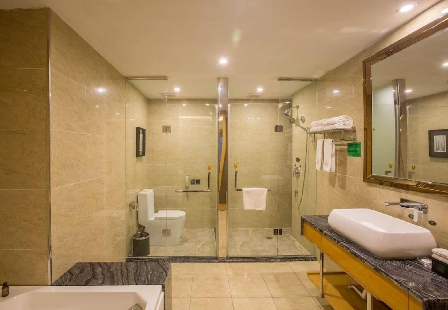 Bossen International Hotel