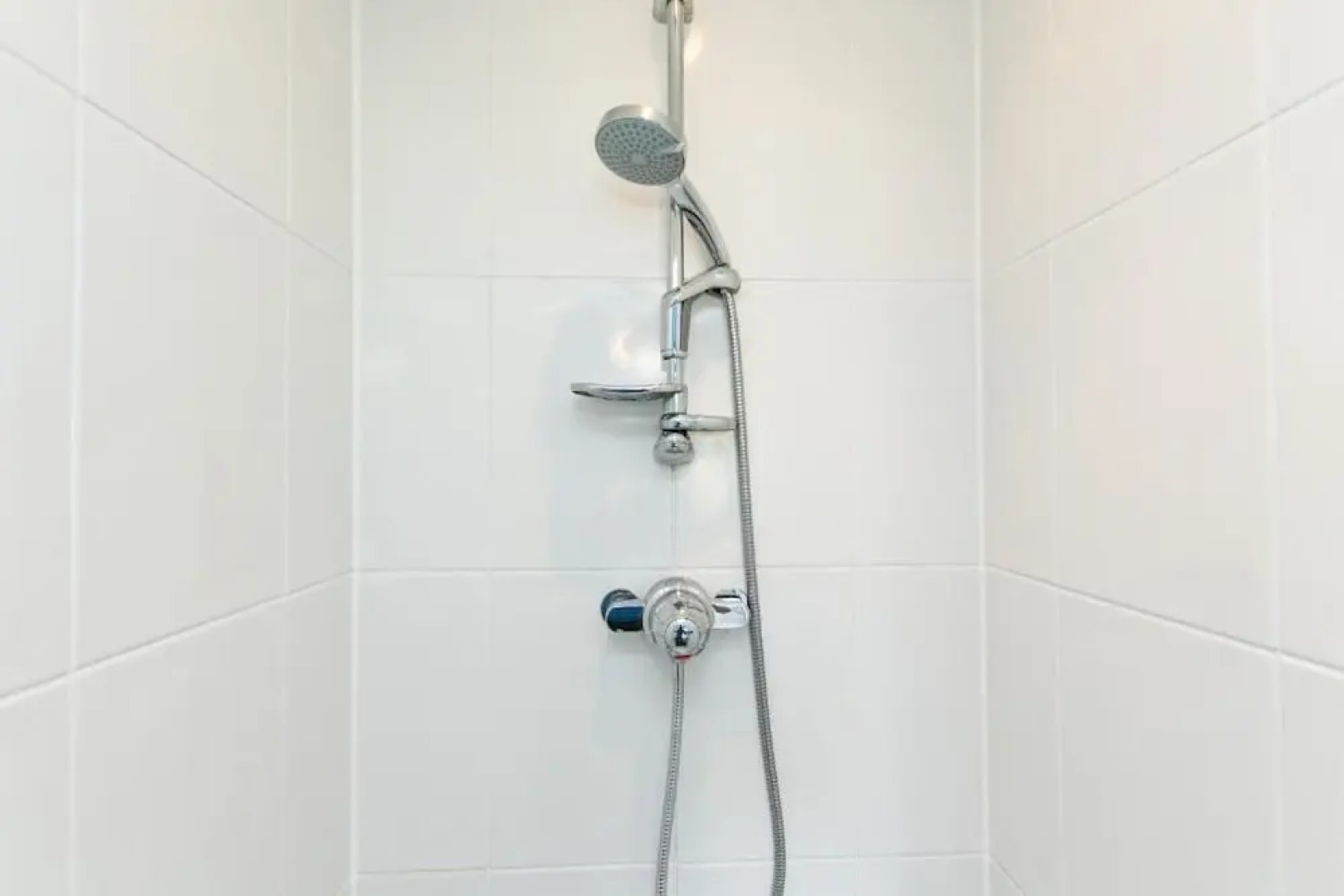 Captivating 2-bed House in Chesterfield