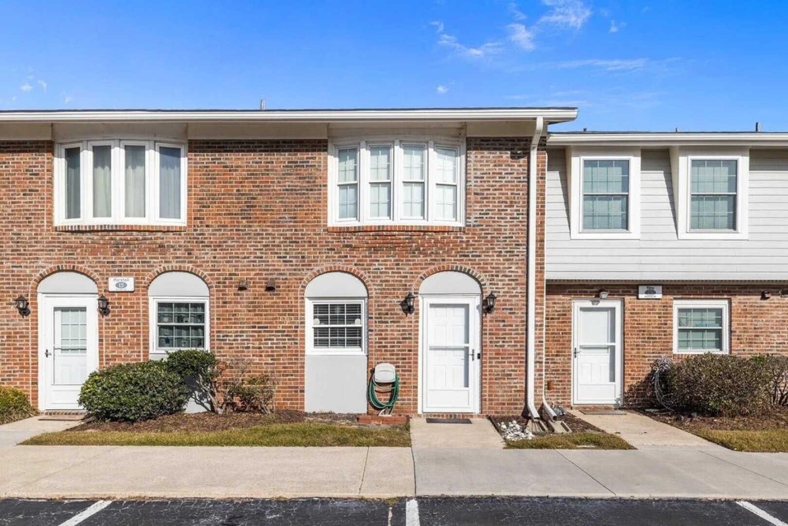 Sand Dollars & Sunshine 2 Bedroom Condo by Redawning