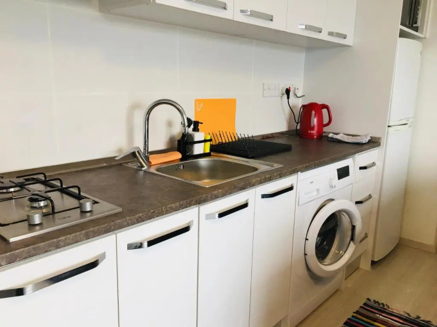 Royal Life Residence Poseidon Studio