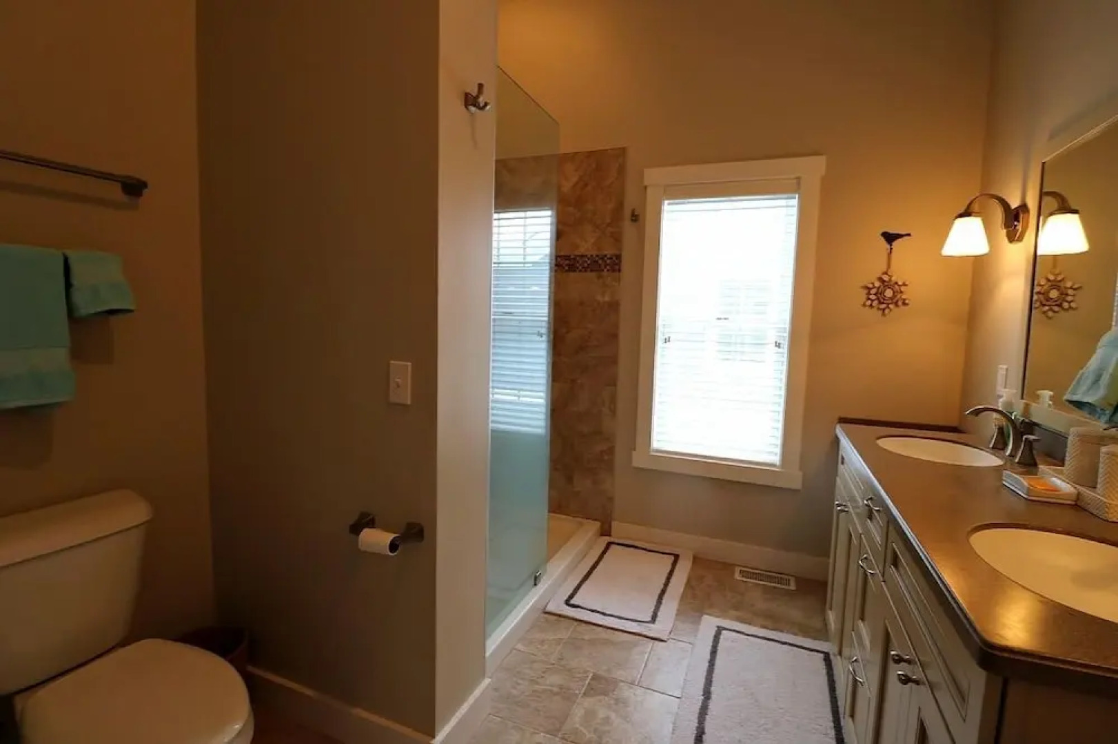 17 Glen Burn Trail 3 Bedroom Townhouse