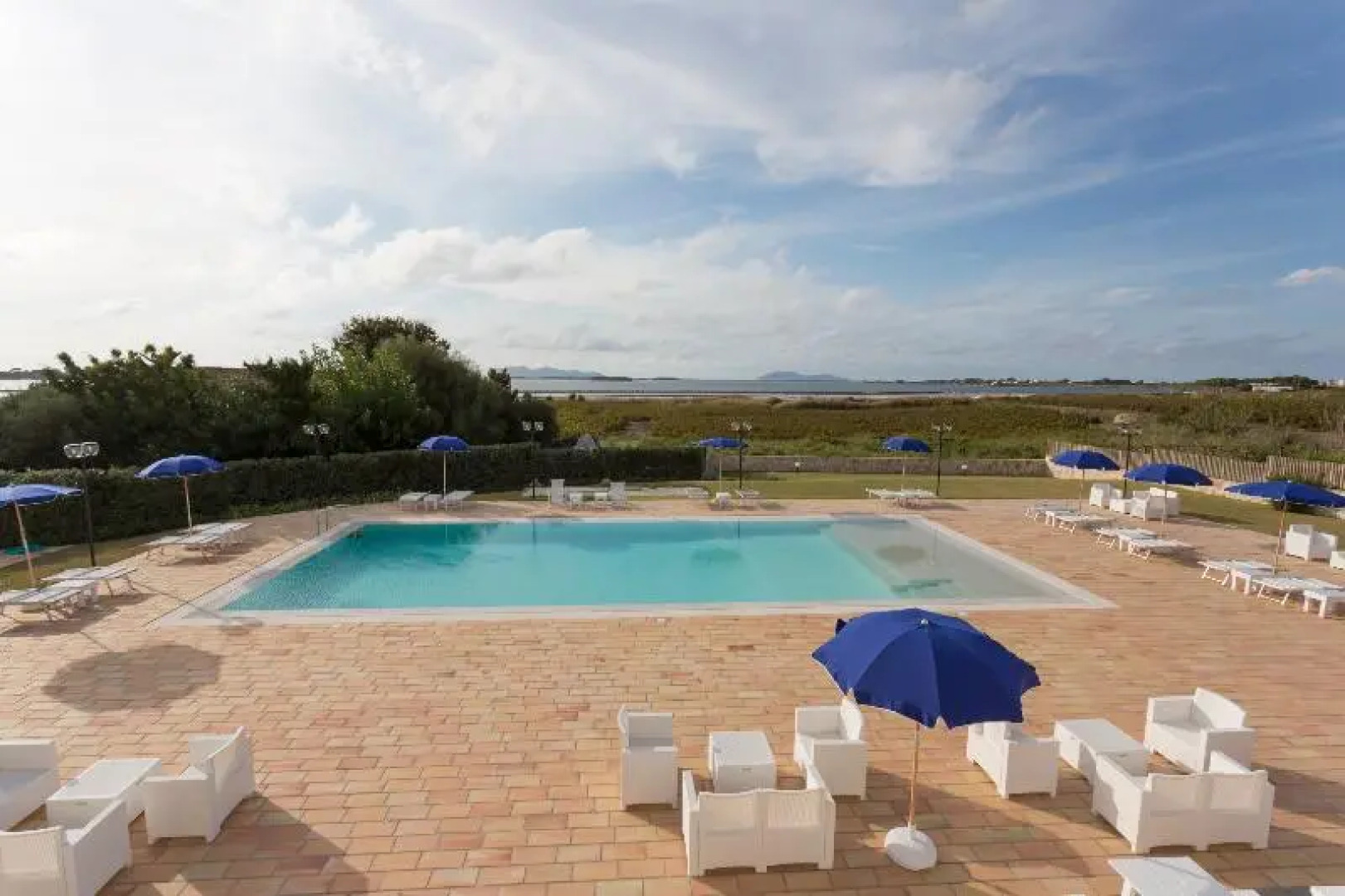 Oasi Guzzetta Aparthotel Residence