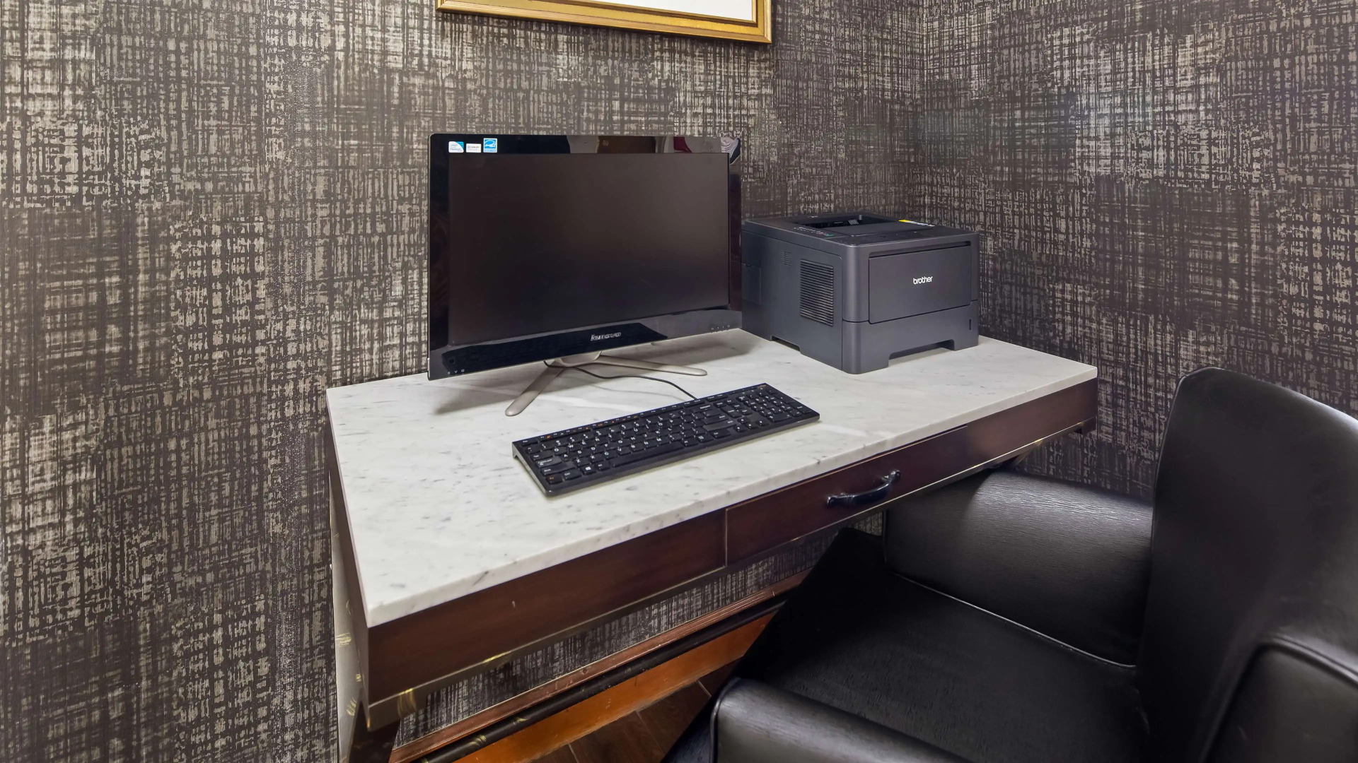 Best Western Inn & Suites