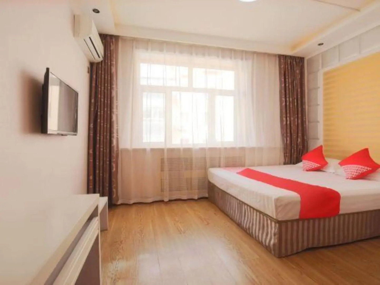 Jiamusi Haiyun Hotel