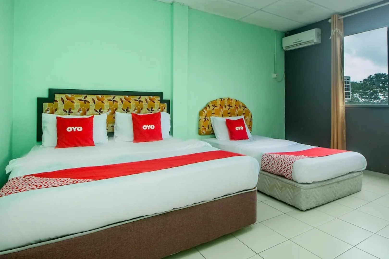 OYO 90124 Payang Puri Baru Hotel