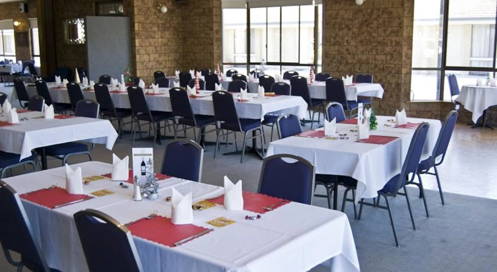 Bass and Flinders Motor Inn