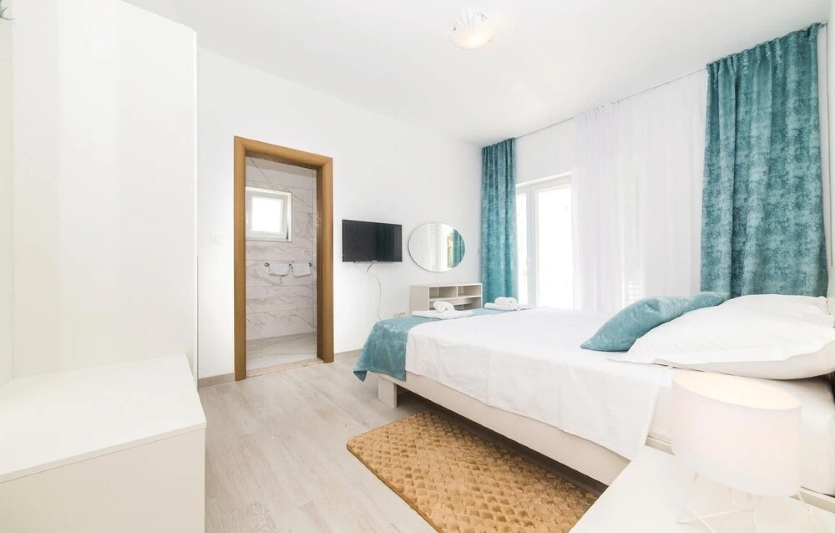 Awesome Home in Kastel Stafilic With Sauna, Wifi and 5 Bedrooms