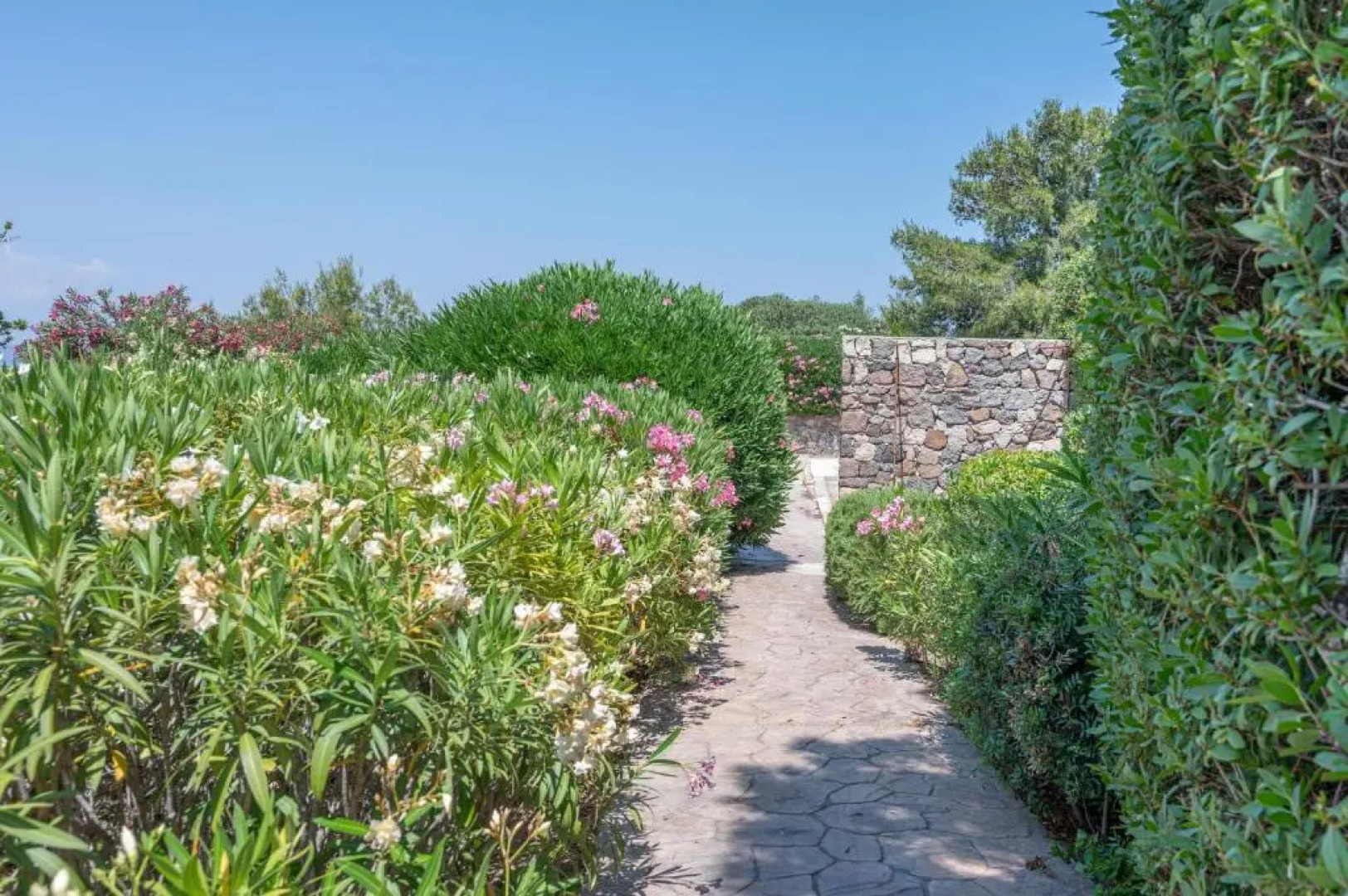 Secret Garden Residence