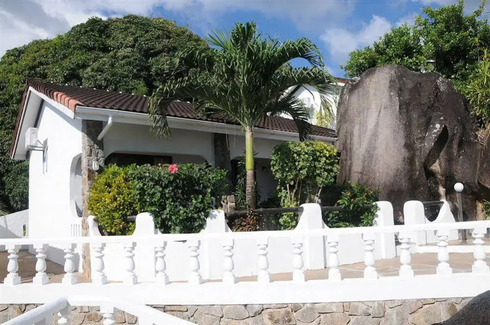 Edens Holiday Villas