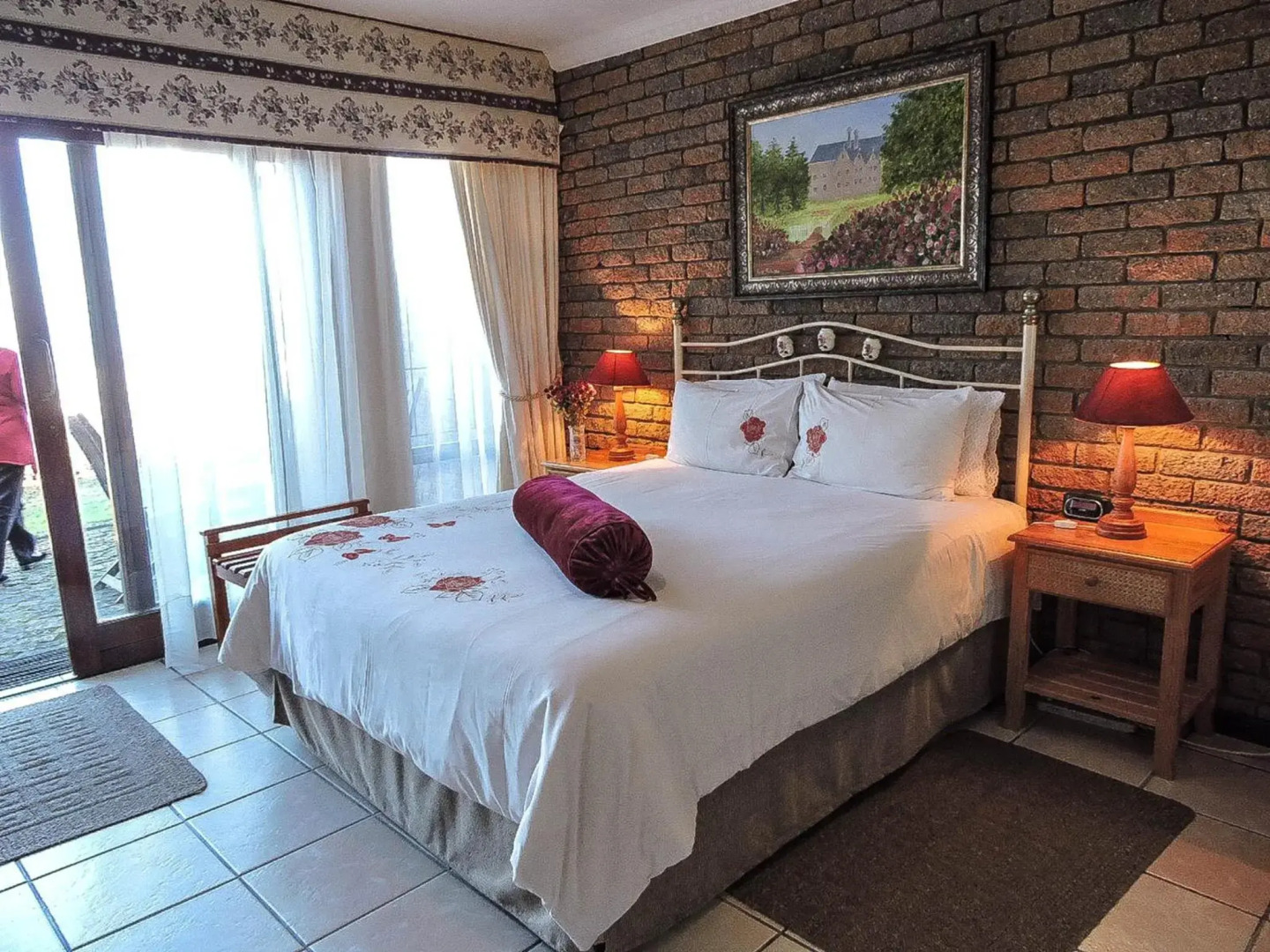 Amzee Bokmakierie Guest House