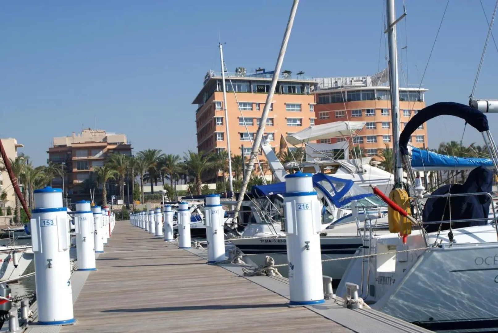 Senator Águilas Hotel