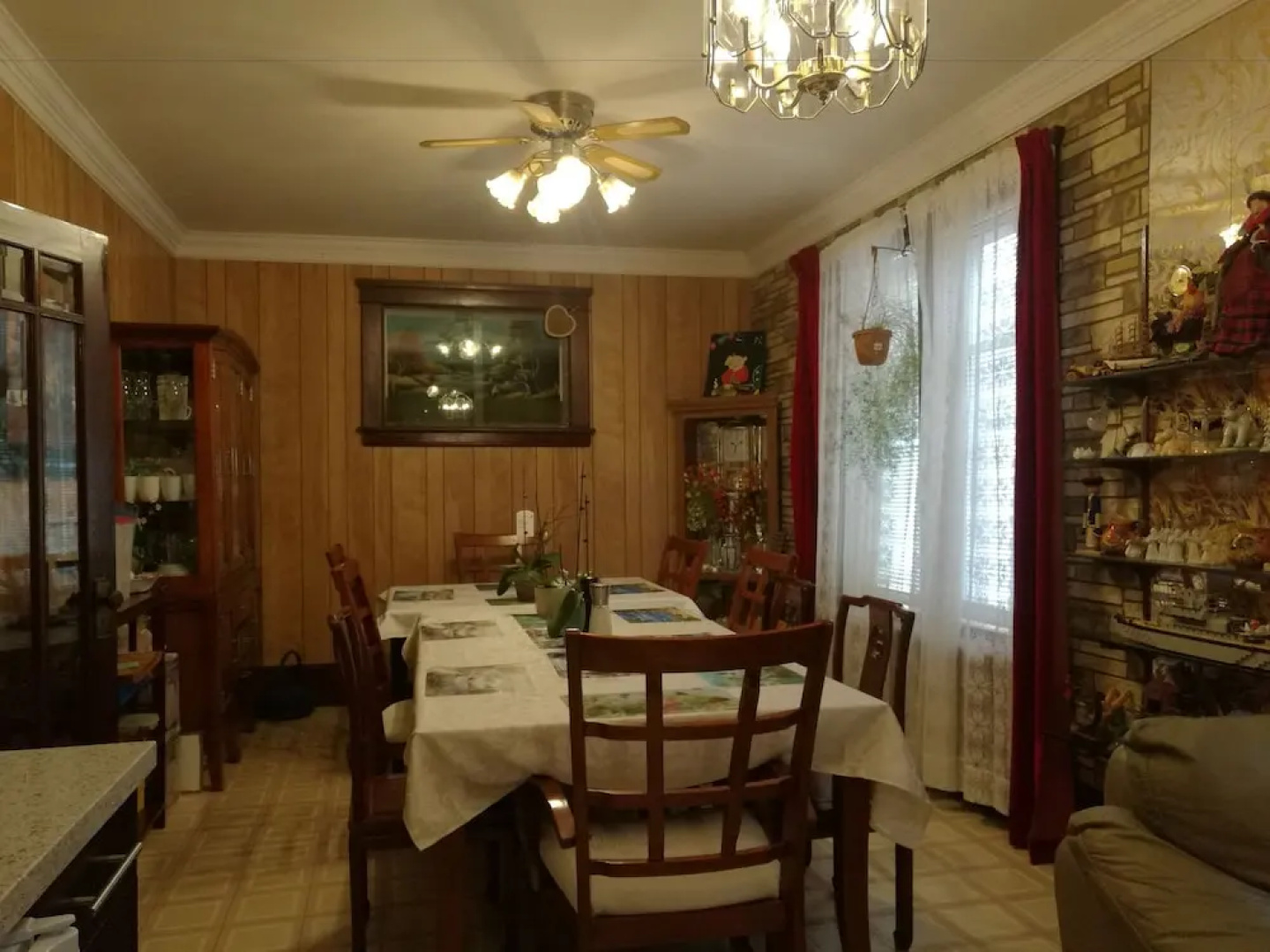 Ambassador B&B Guest Home