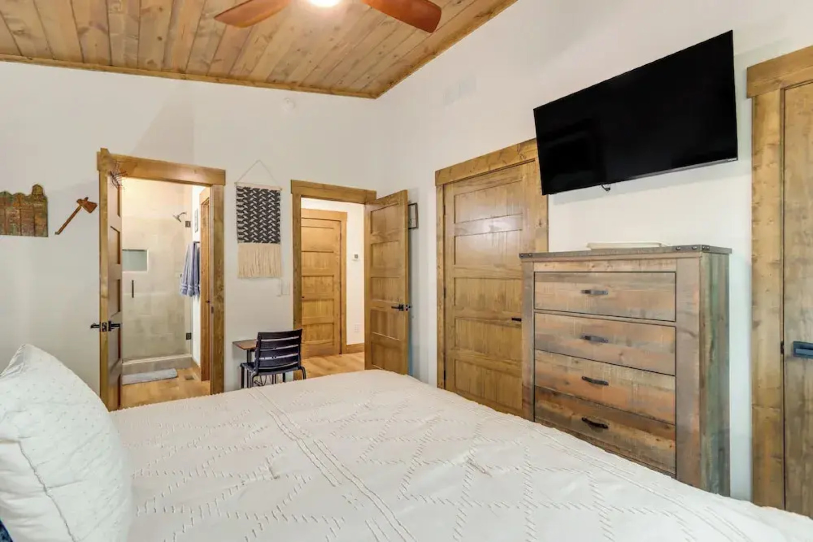 Ellijay Resort Home w/ Hot Tub & Fire Pit!